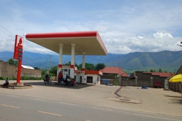 Bam Kasese /Fortportal Road -Kasese 