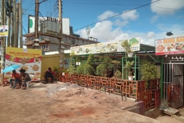 Besu Restaurant And Lounge. Kansanga.