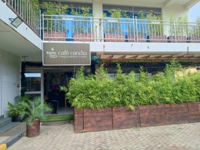 CAFE CADRA- RWEBIKONA