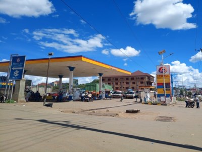 TUSU- MBARARA /KAMPALA ROAD 