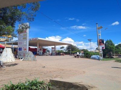 GAZ - MBARARA/KAMPALA ROAD 