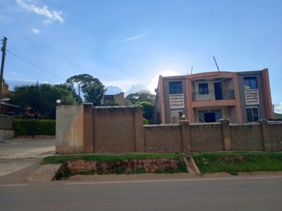 GRAND VILLA SUITES - KYAMUGORANI 