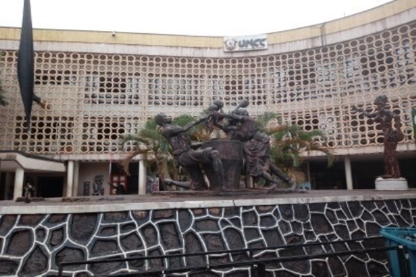  the Kampala Jazz & Music Legends Monument
